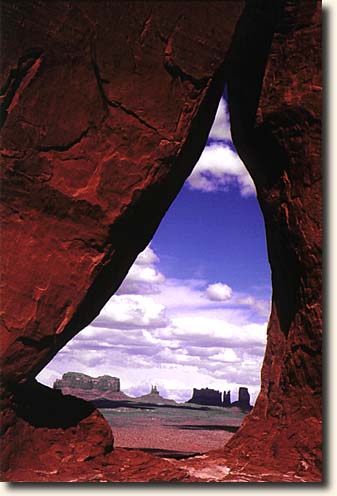 Monument Valley NTP: Teardrop Window